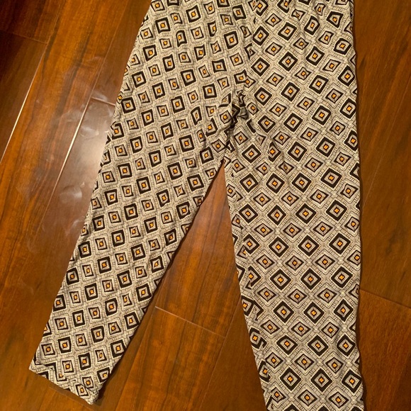 Women’s Tie Waist Pants - Picture 4 of 4